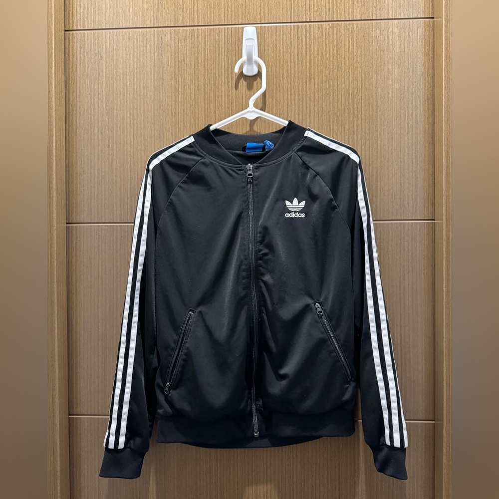 Adidas classic track jacket size M